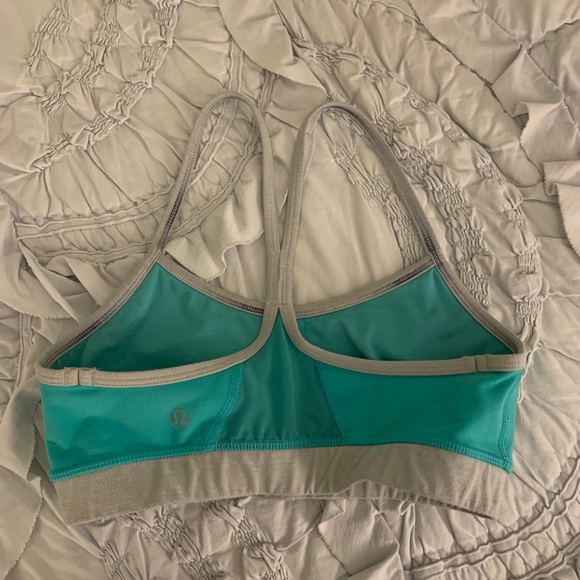 Lululemon Flow Y Sports Bra - Picture 2 of 2